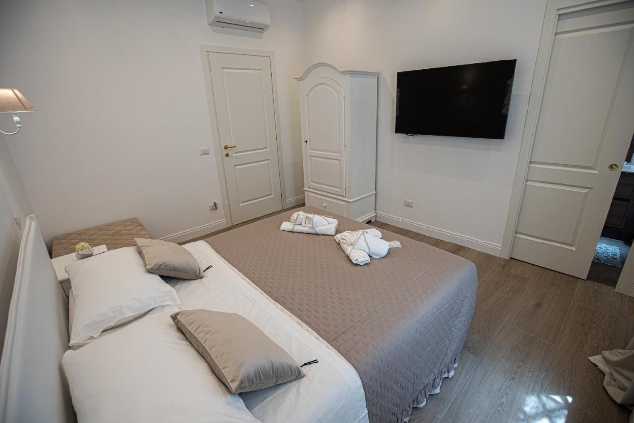 Suite Imperiale Colosseo ローマ エクステリア 写真